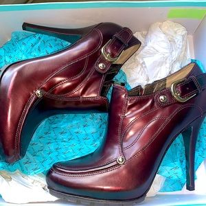 Marciano R-Ellen Dark Red Patent size 8